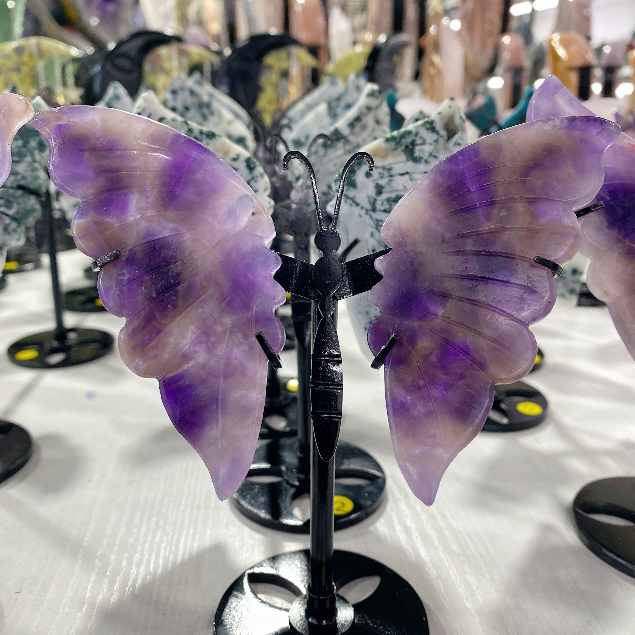 3.5-inch Mixed Crystal Butterfly Wings Carving with Stand