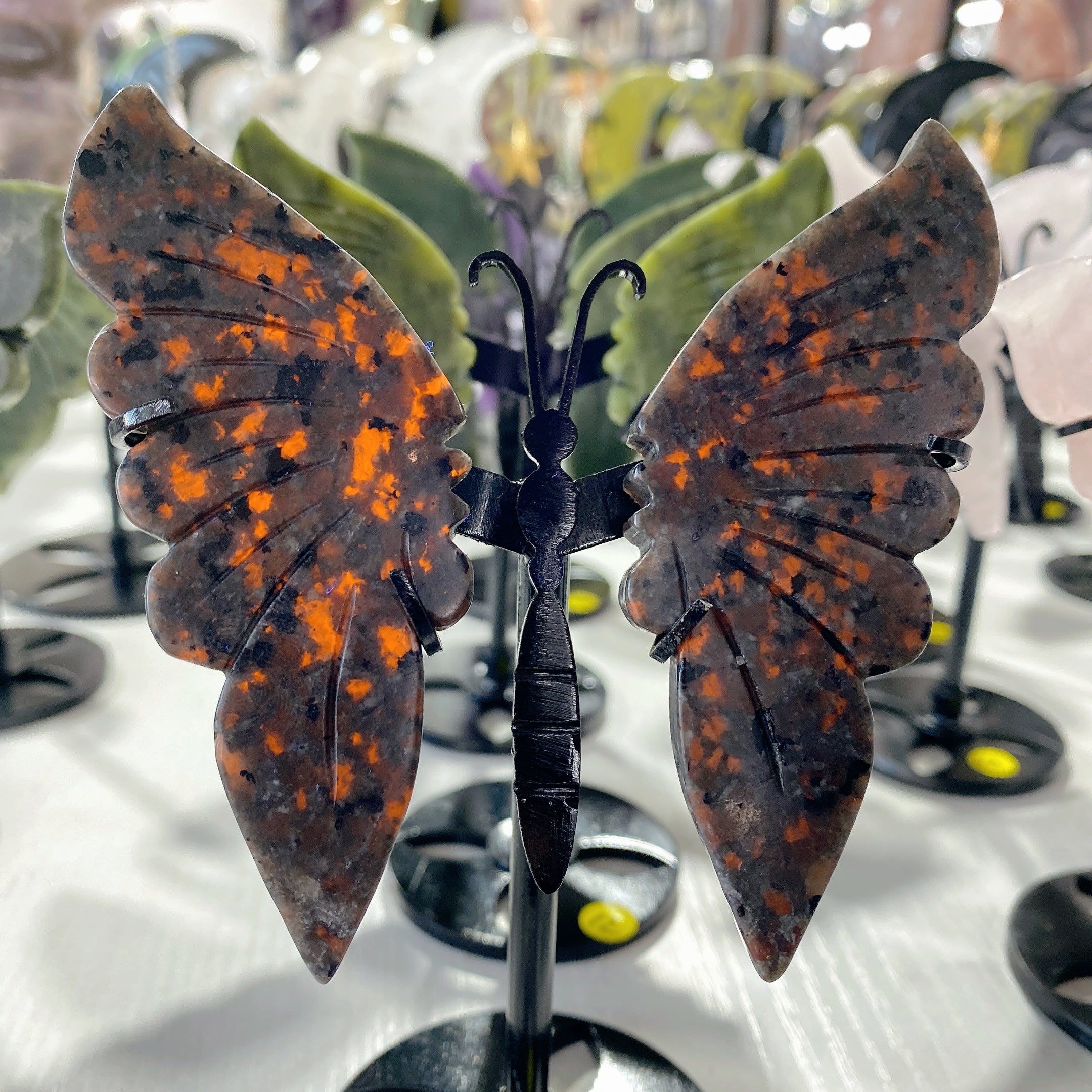 3.5-inch Mixed Crystal Butterfly Wings Carving with Stand