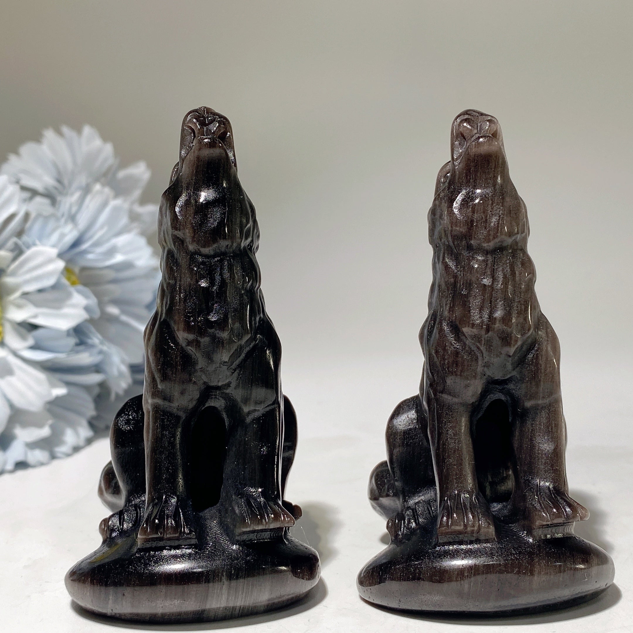 3.5-Inch Silver Obsidian Crystal Wolf Carving Figurine