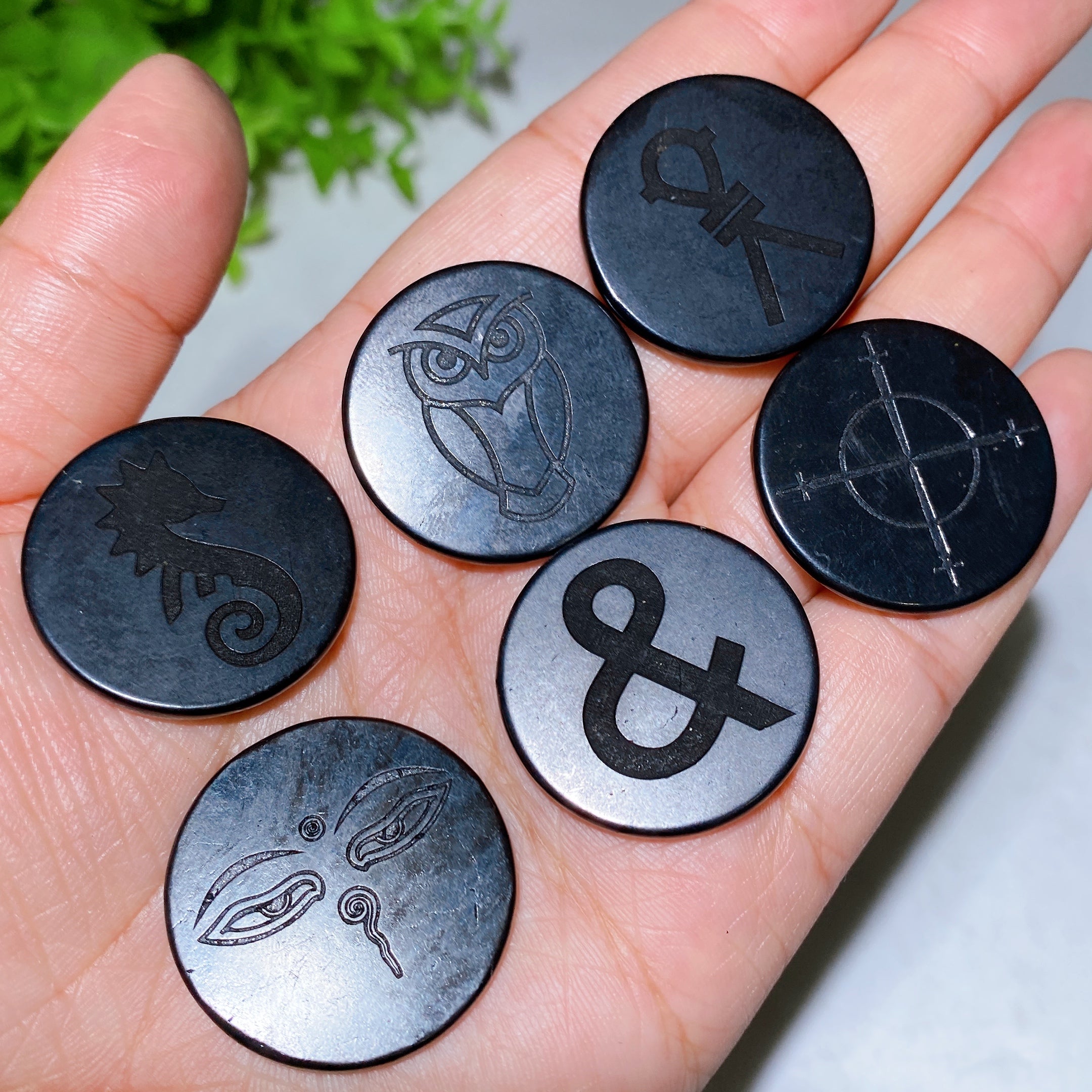 30mm Schungite Healing Crystal Round Slab