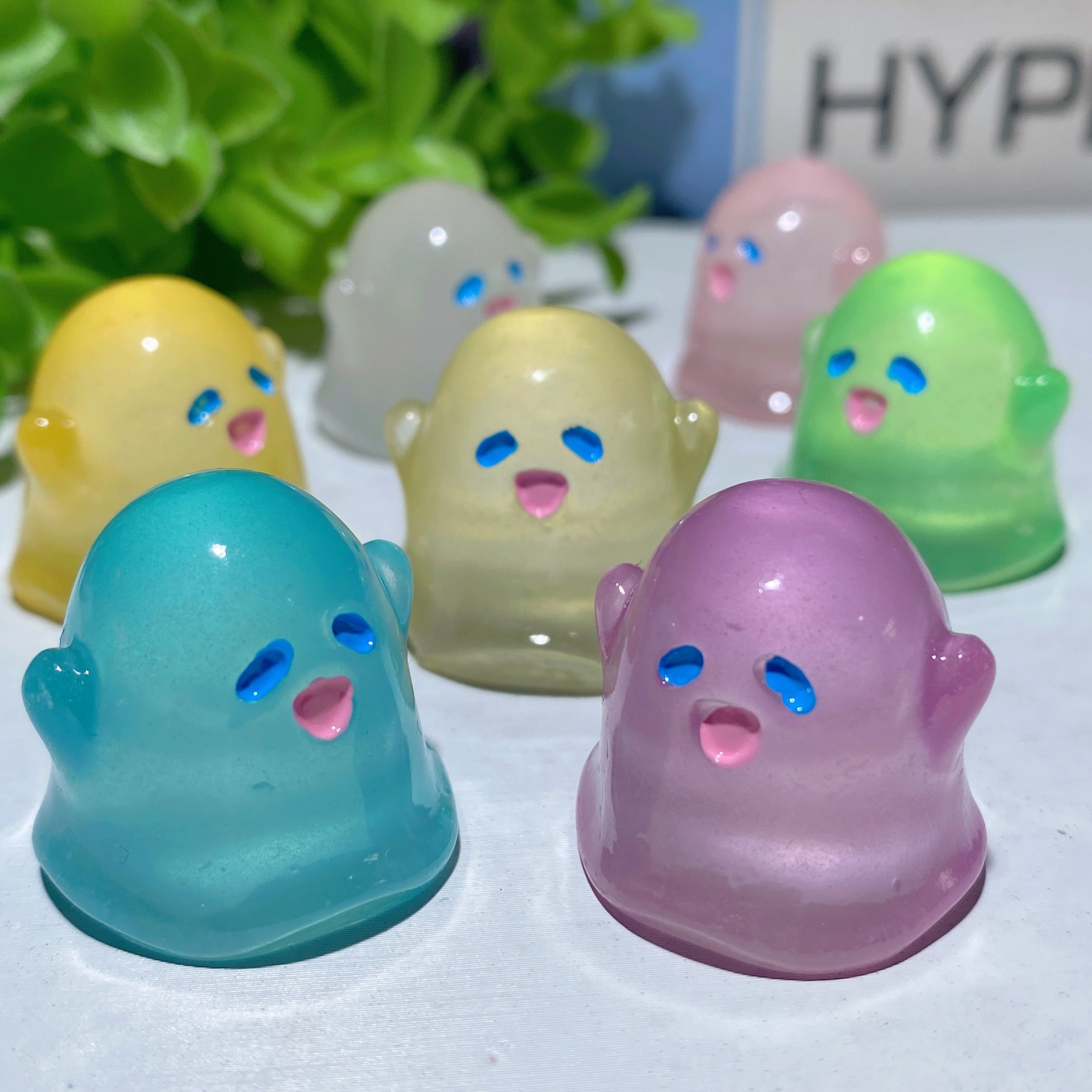 3pcs 22mm Resin Luminous Mini Ghost Crystal Figurines