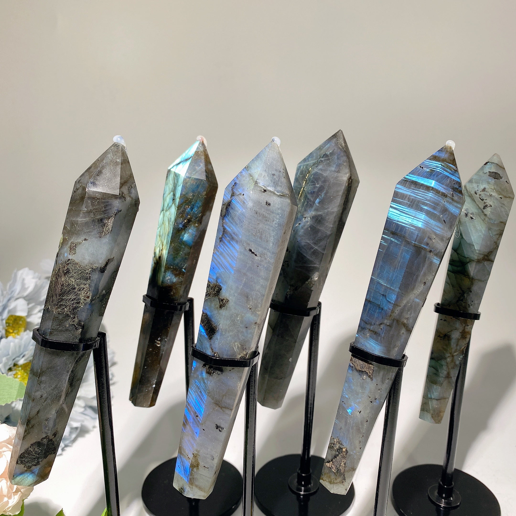 4.0-6.0 inch Labradorite Healing Crystal Wand with Stand