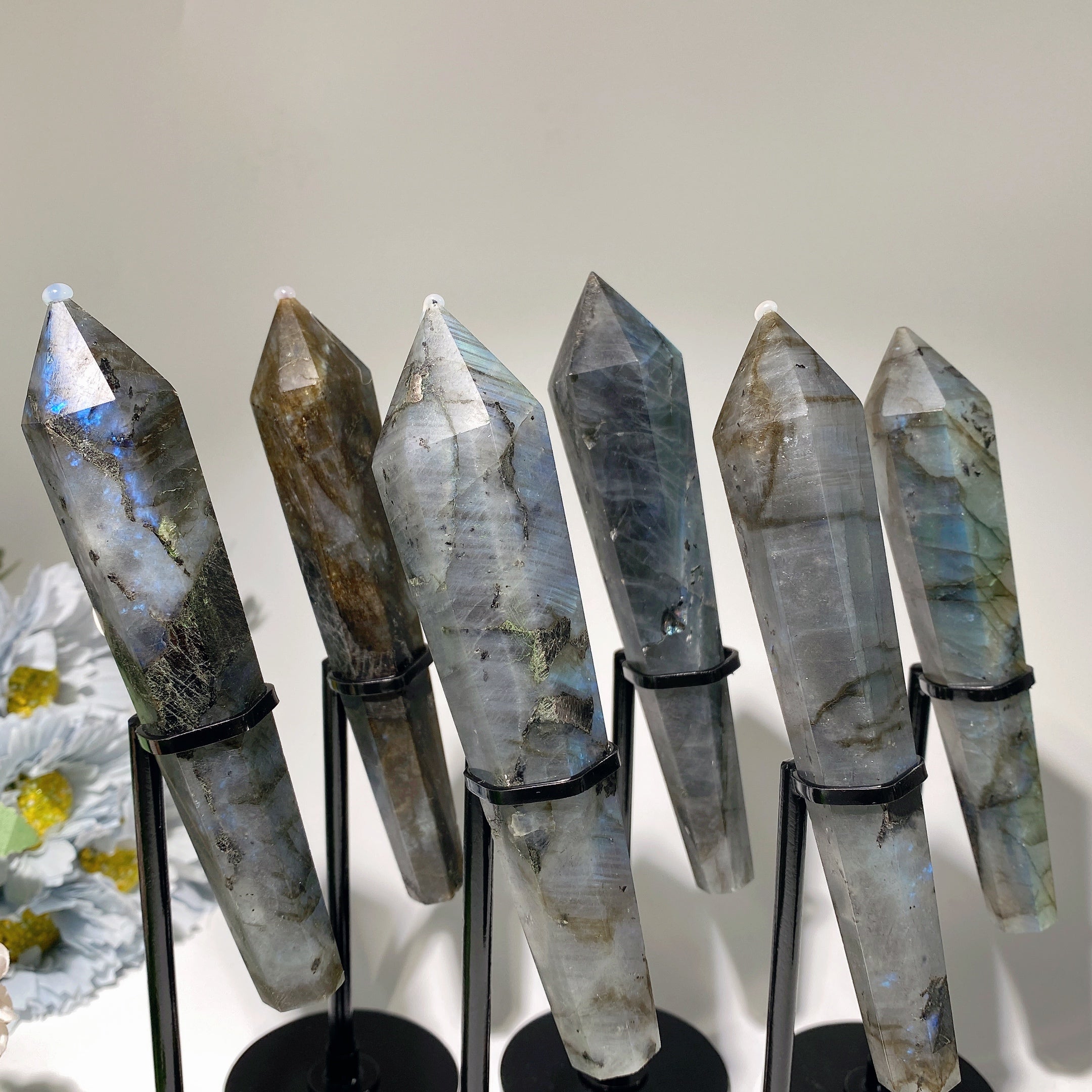 4.0-6.0 inch Labradorite Healing Crystal Wand with Stand