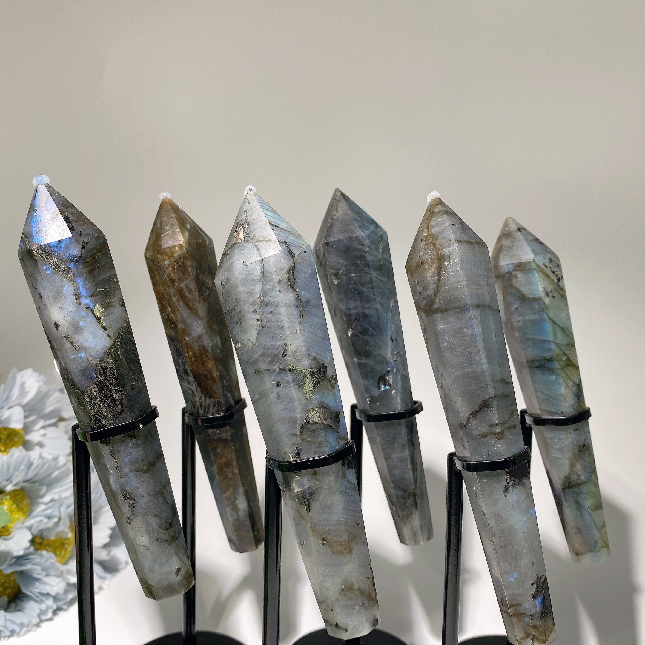 4.0-6.0 inch Labradorite Healing Crystal Wand with Stand