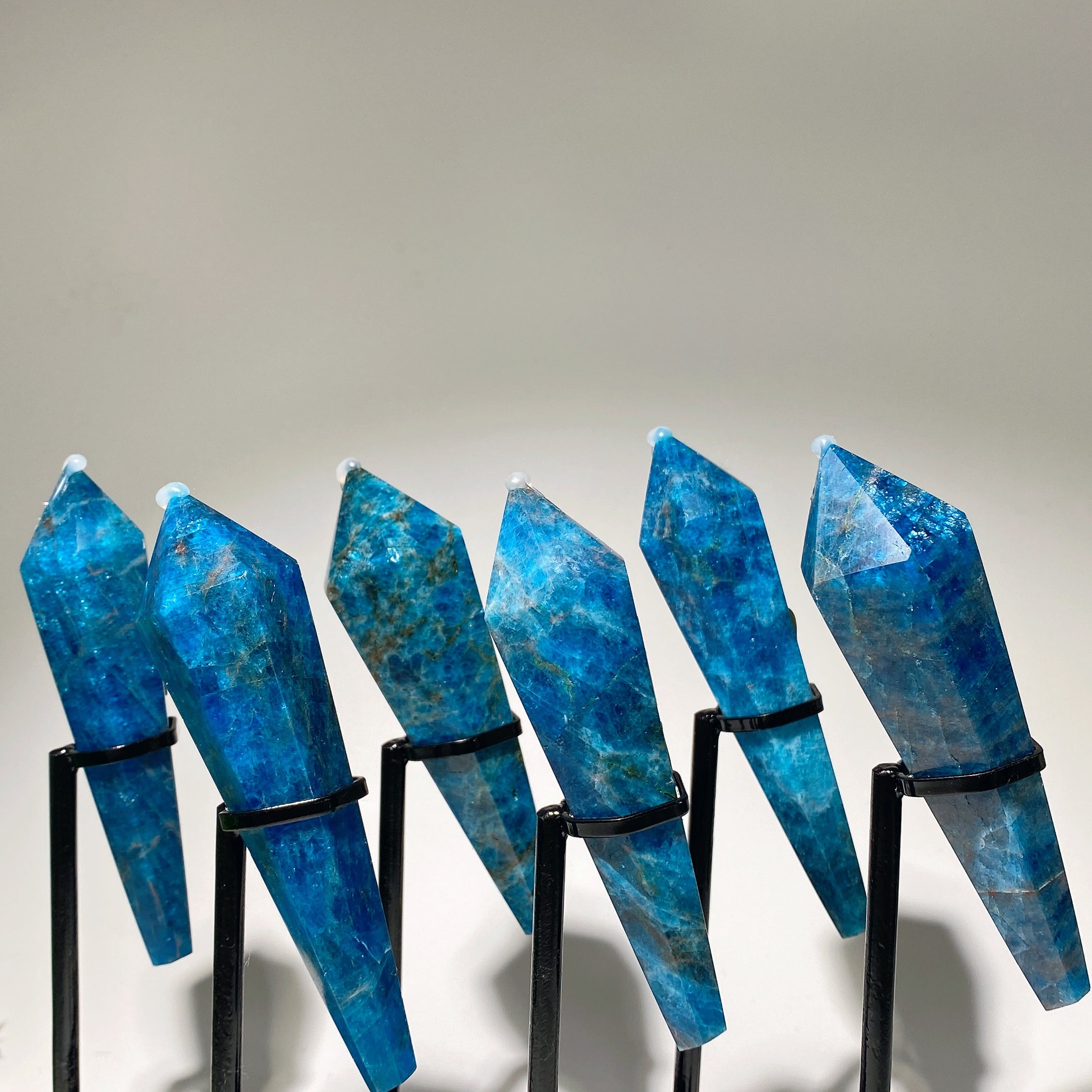 4.2-5.0 inch Blue Apatite Energy Healing Wand