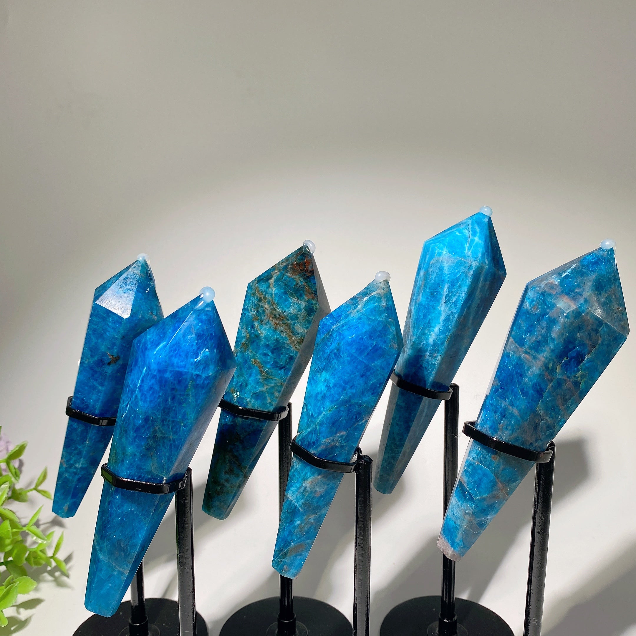 4.2-5.0 inch Blue Apatite Energy Healing Wand