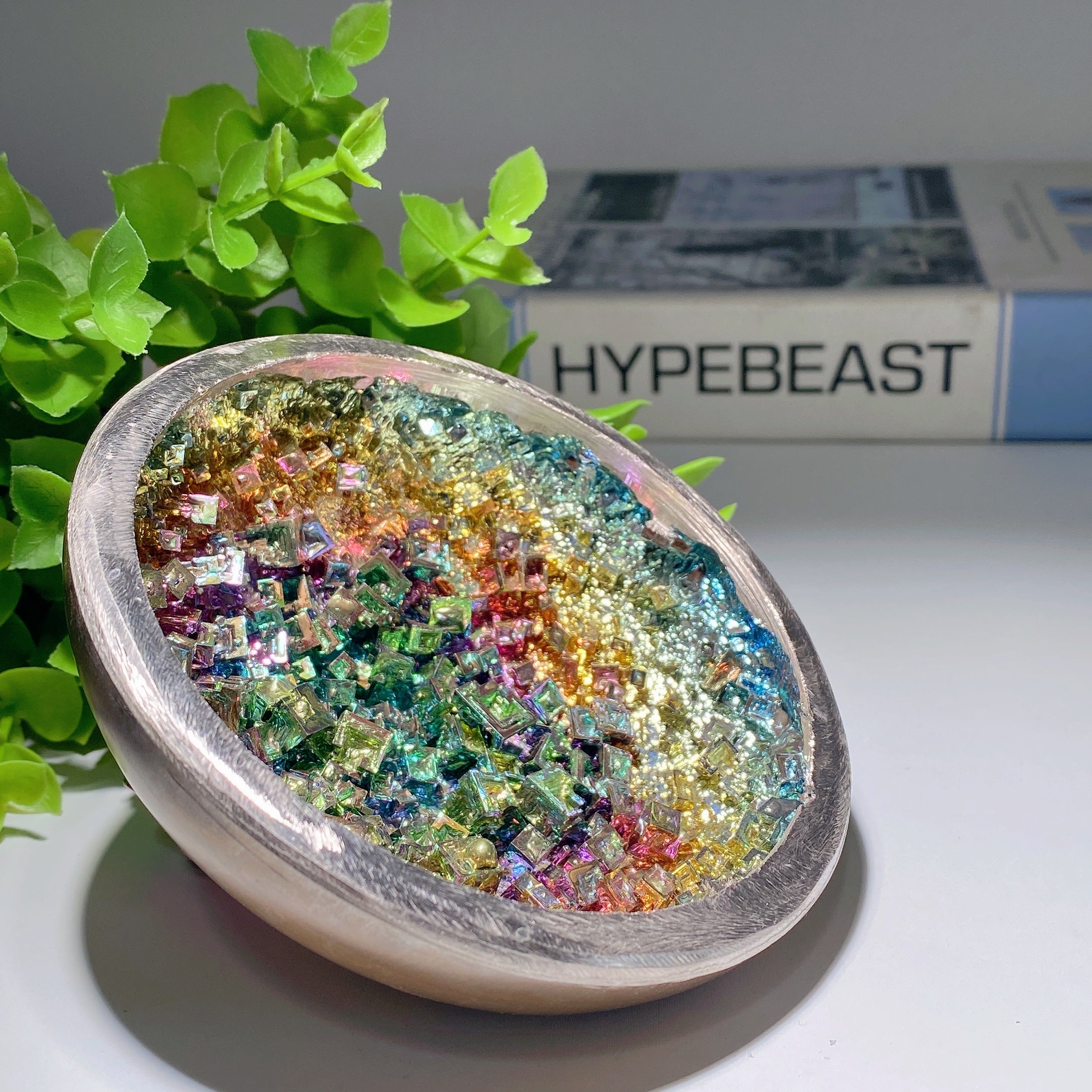4.2" Aura Bismuth Crystal Healing Bowl for Energy