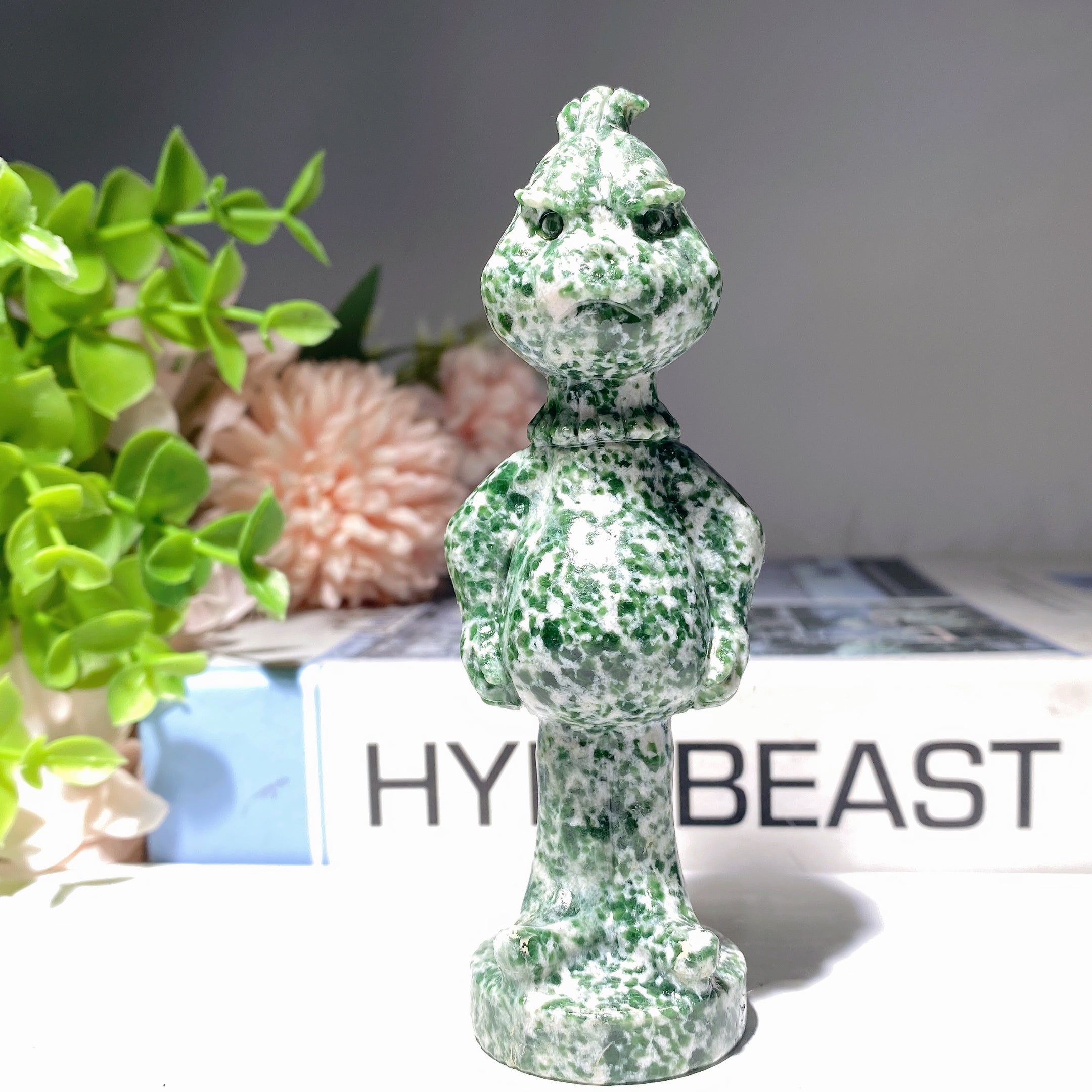 4.2-inch Mixed Crystal Grinch Spiritual Statues for Meditation