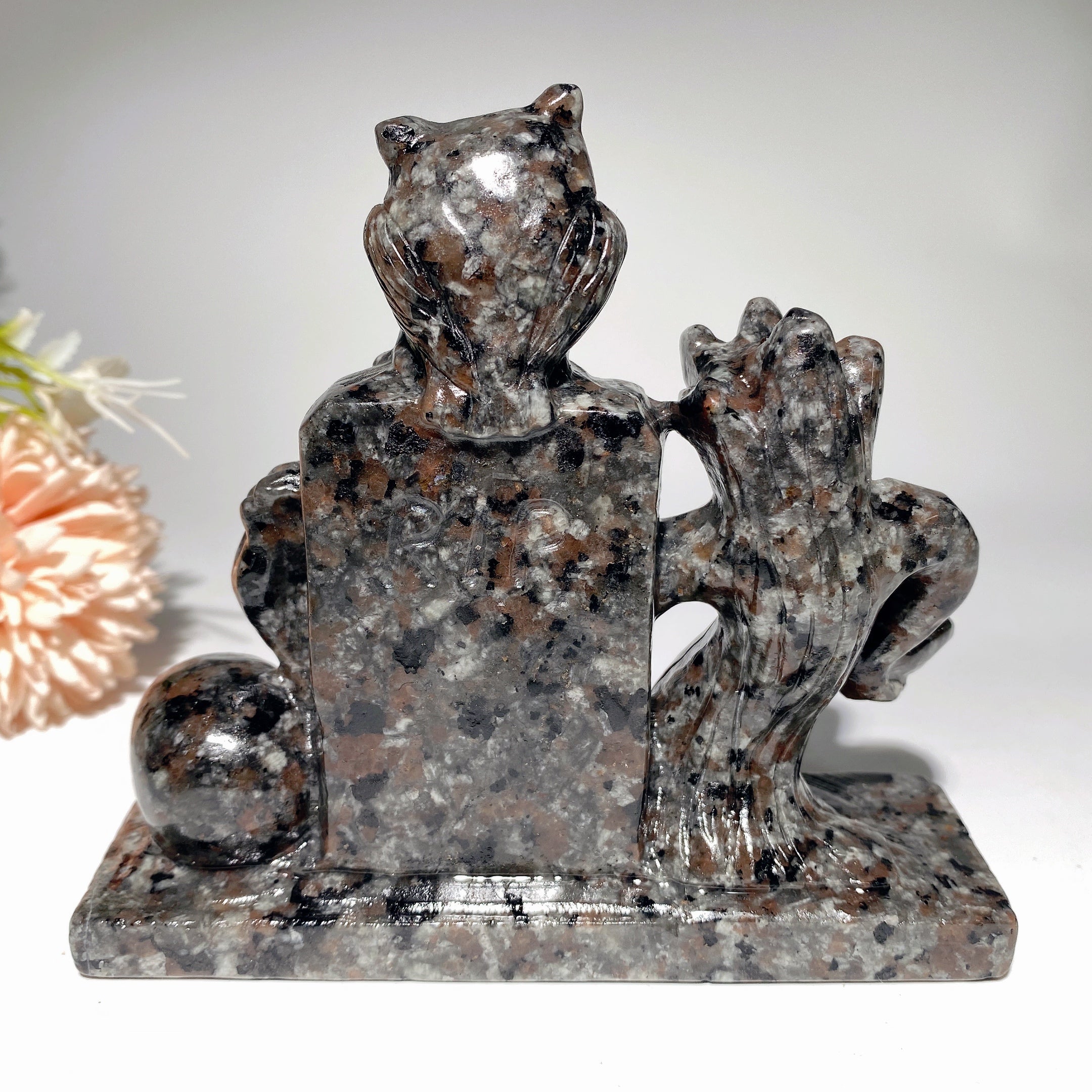 4.2 Inch Yooperlite Halloween Scene Spiritual Statue