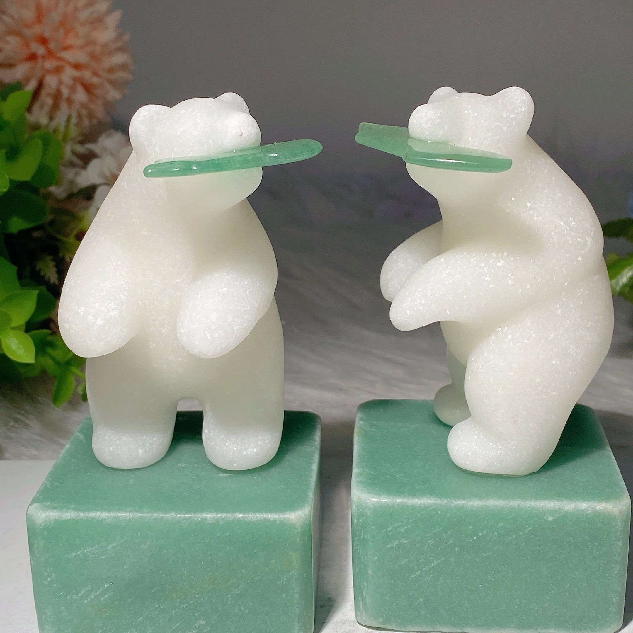 4.4-inch White Jade Polar Bear Crystal Animal Carving