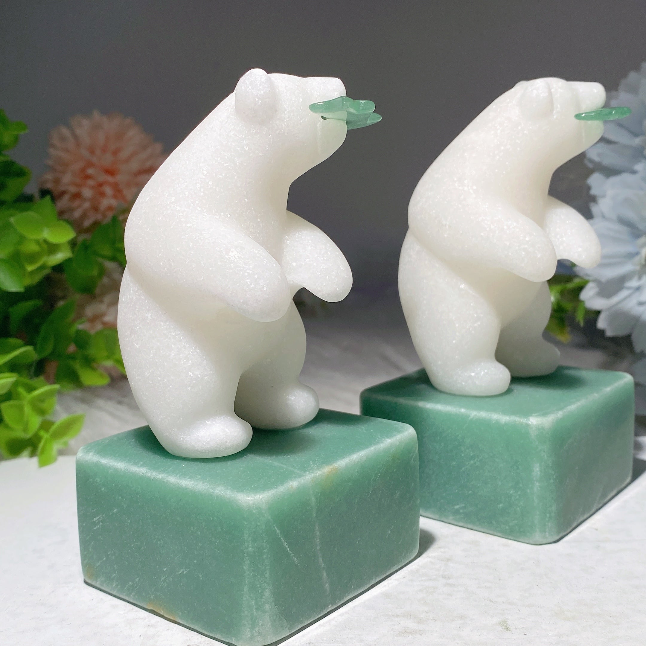 4.4-inch White Jade Polar Bear Crystal Animal Carving