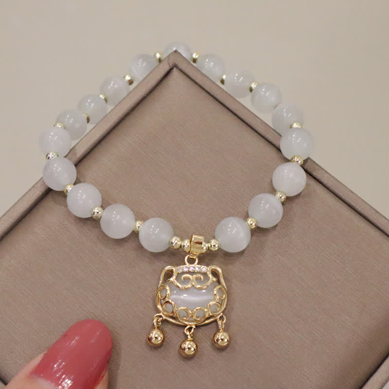 8mm Cats Eye Pearl Love Charm Bracelet for Calm & Peace