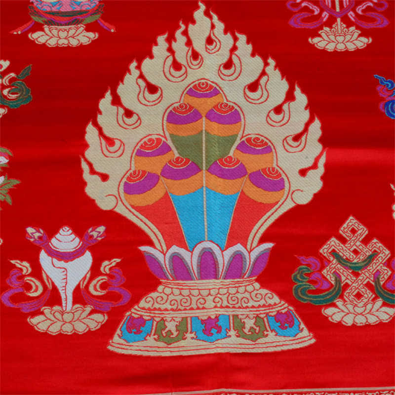 48cm x 68cm Prayer Altar Mat with 8 Auspicious Symbols for Healing Meditation