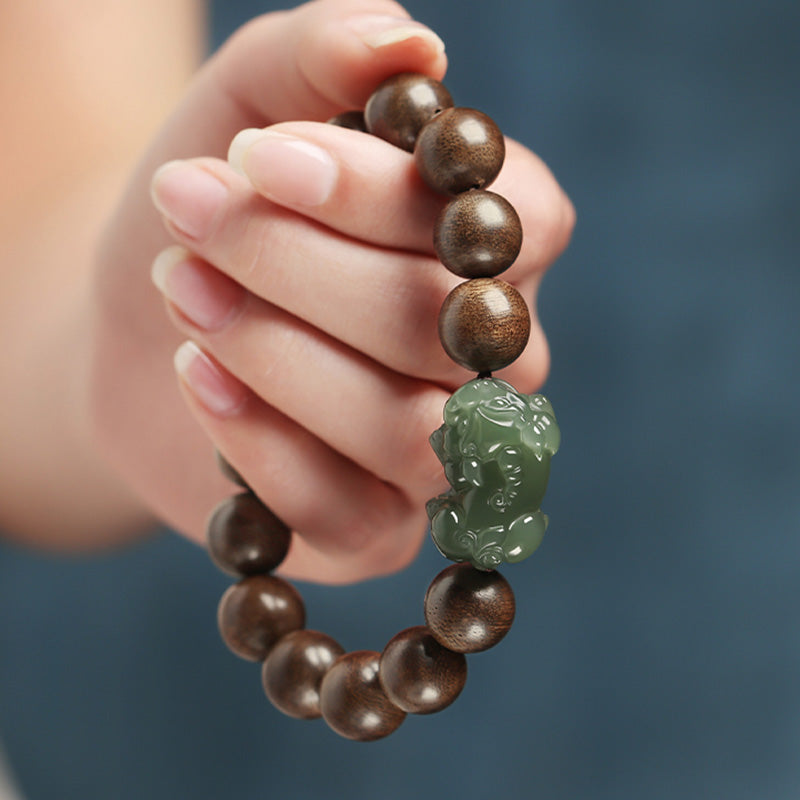 12mm Jade Pi Xiu Agarwood Strength Bracelet