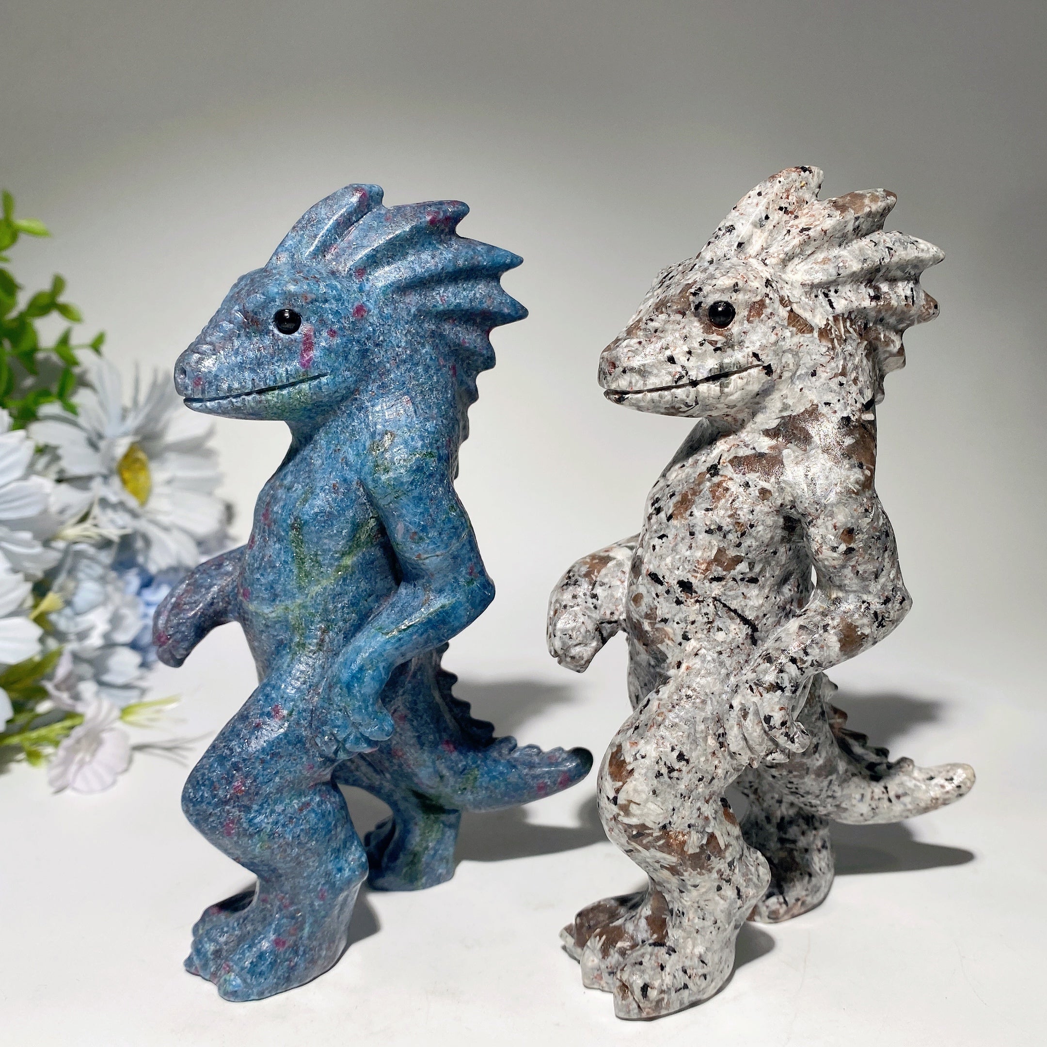 5.8 Inch UV Reactive Ruby In Kyanite & Yooperlite Lizard Figurines