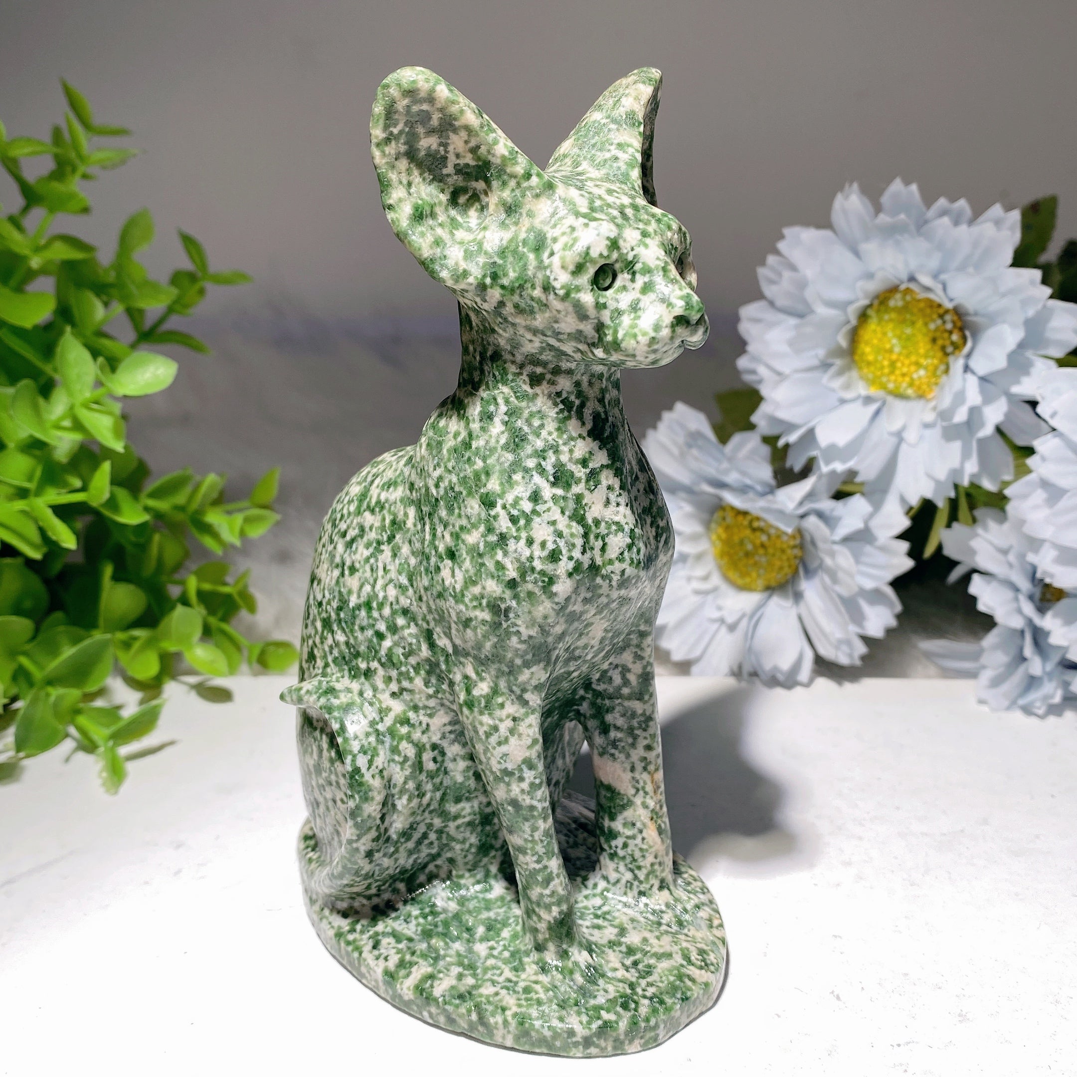 5.9 inch Mixed Crystal Cat Carvings for Healing & Energy