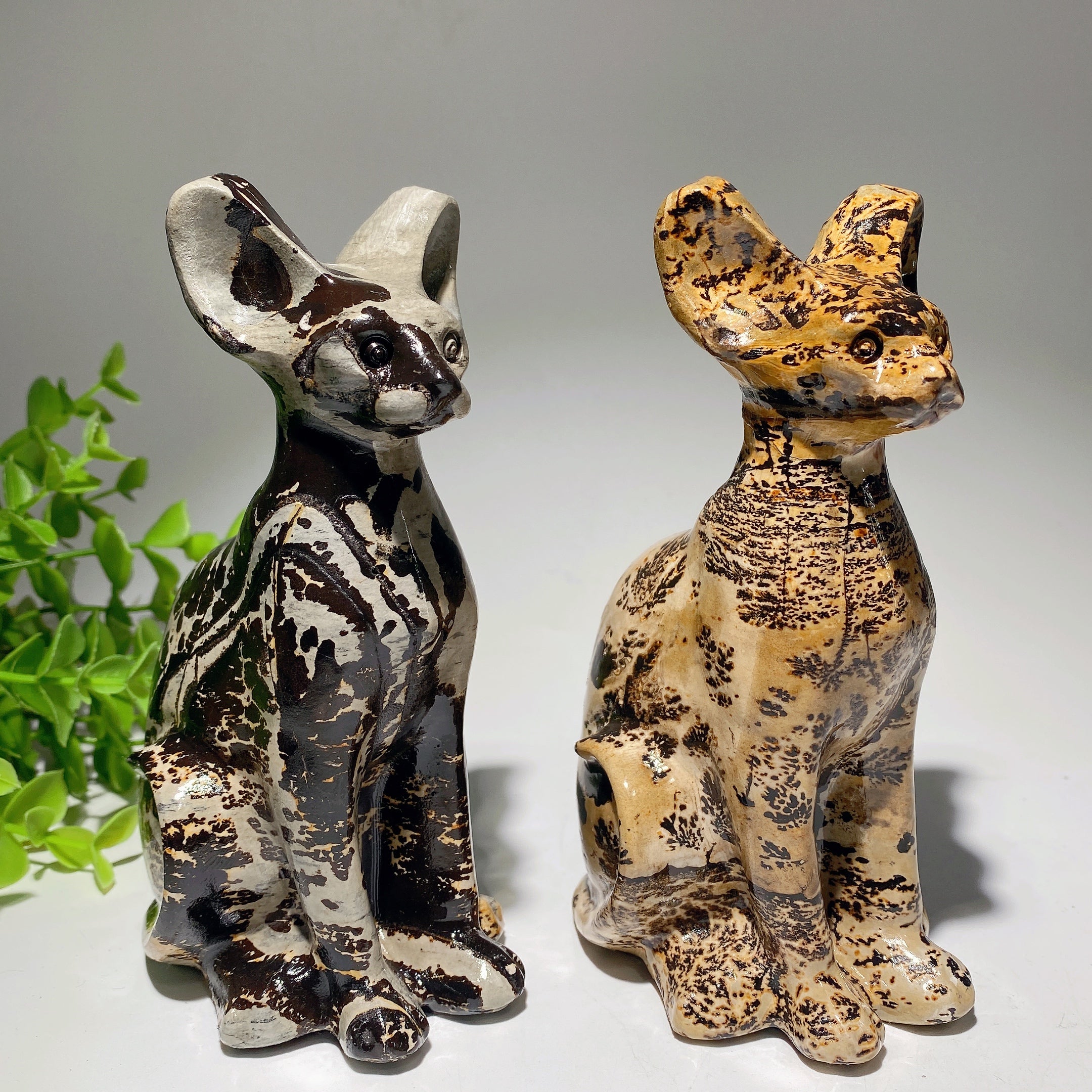 5.9 inch Mixed Crystal Cat Carvings for Healing & Energy