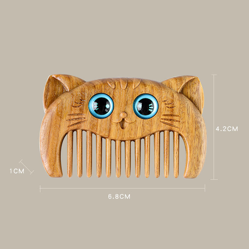 Green Sandalwood Cure Comb with Cat Pattern for Positive Energy