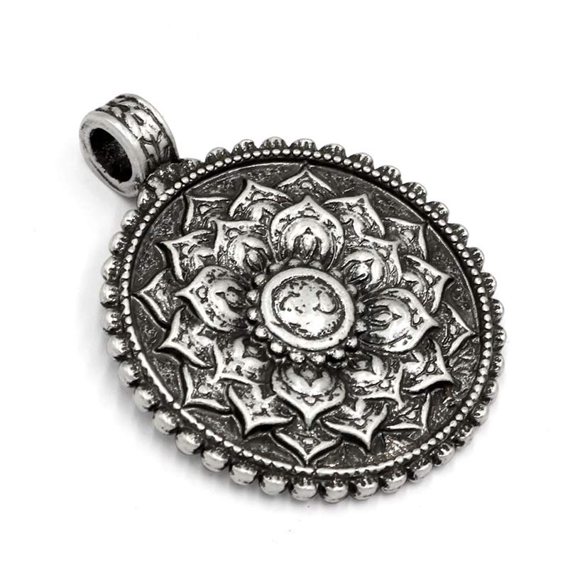 Unisex Electroplated Om Mani Padme Hum Necklace with Lotus Pattern