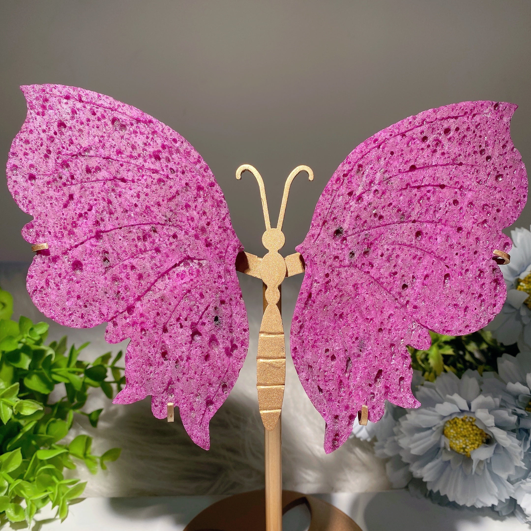 6.2-inch Crystal Animal Wings with Stand