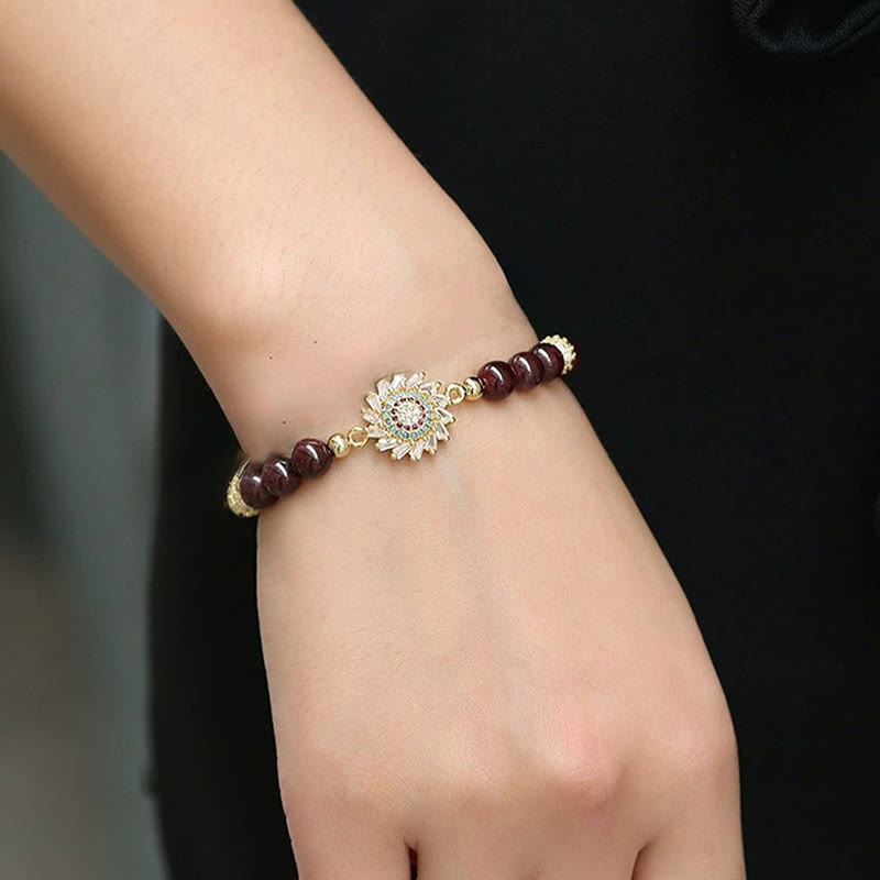 6mm Garnet Protection Bracelet with Zircon Flower Beads
