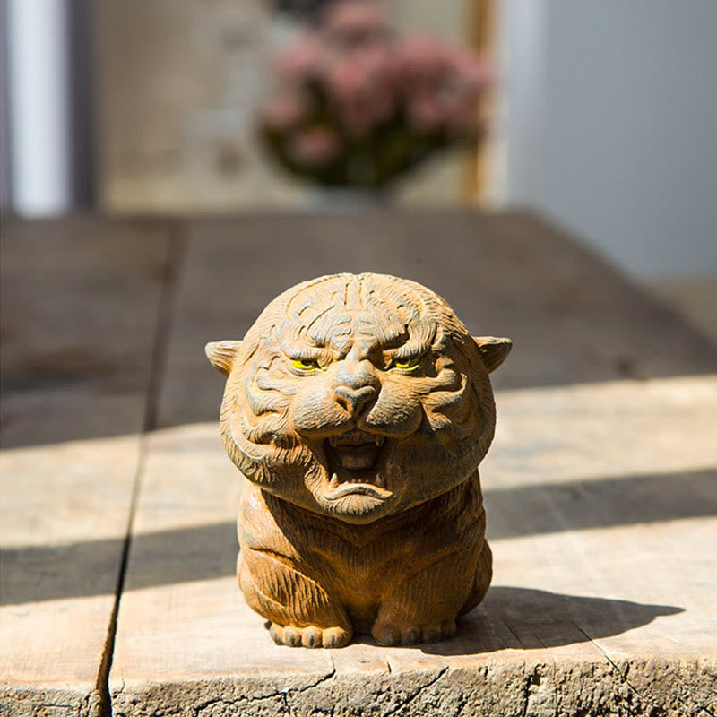 7.5cm Mini Roaring Tiger Iron Powder Resin Statue