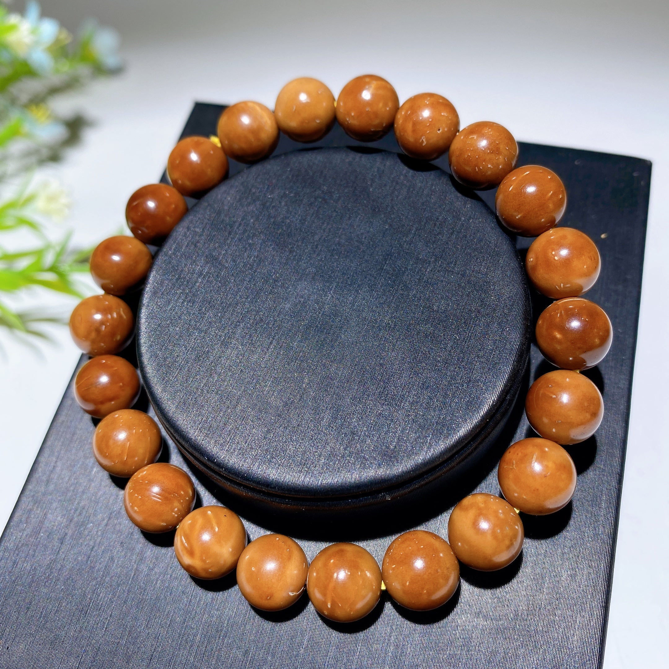8-12mm Agarwood Bracelets for Healing and Meditation