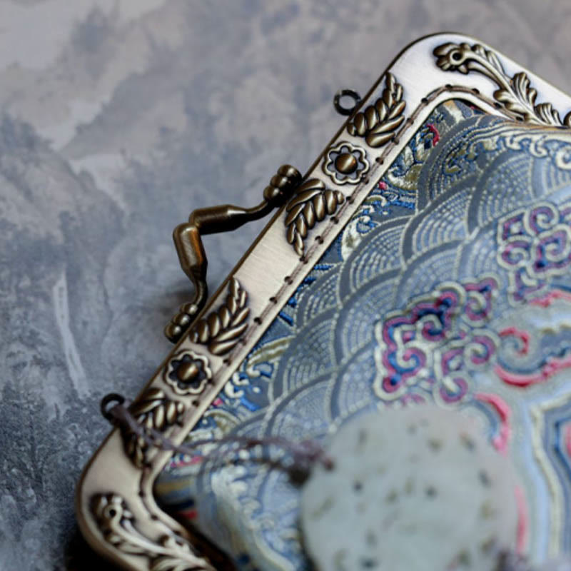 Small Blue Ocean Waves Crossbody Bag With Metal Chain