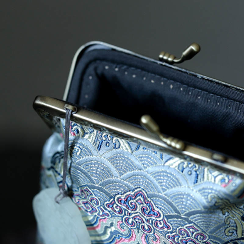 Small Blue Ocean Waves Crossbody Bag With Metal Chain