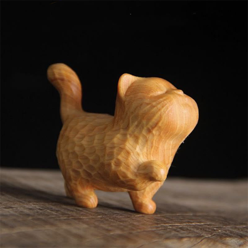 6cm Thuja Sutchuenensis & Boxwood Cat Figurine for Prosperity & Grounding