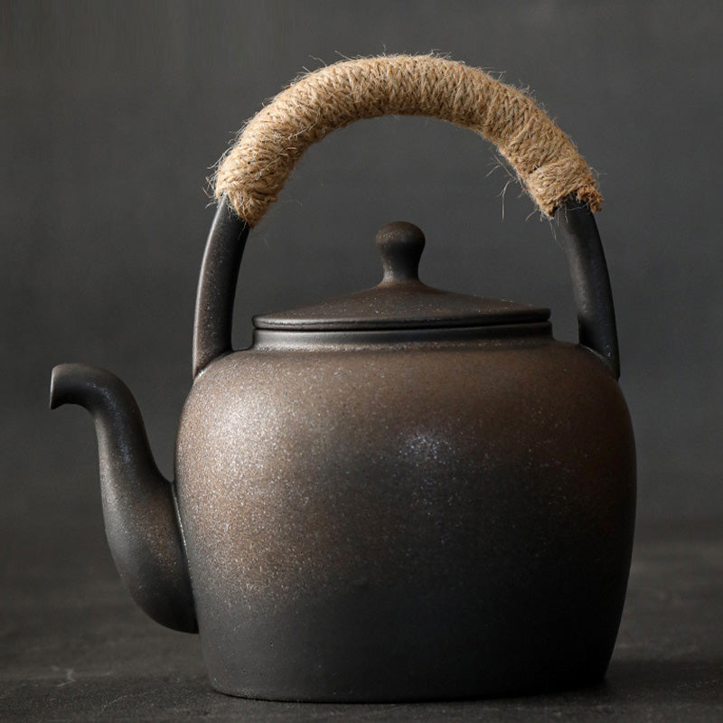 700ml Retro Brown Ceramic Gongfu Teapot with Base