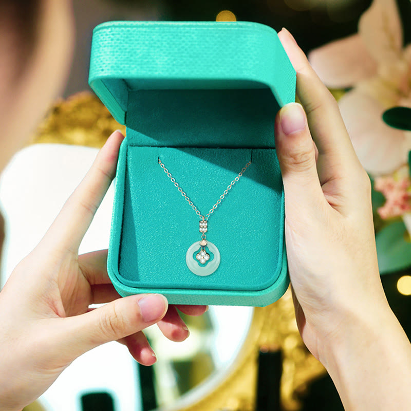 Hetian Jade Lucky Four Leaf Clover Necklace for Prosperity