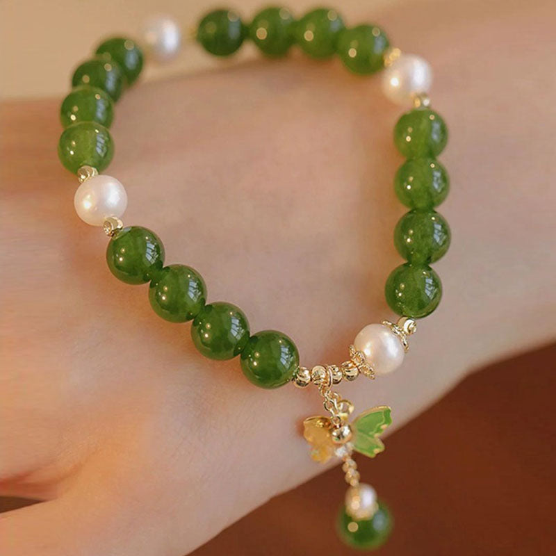 8mm Green Chalcedony Pearl Strength Bracelet