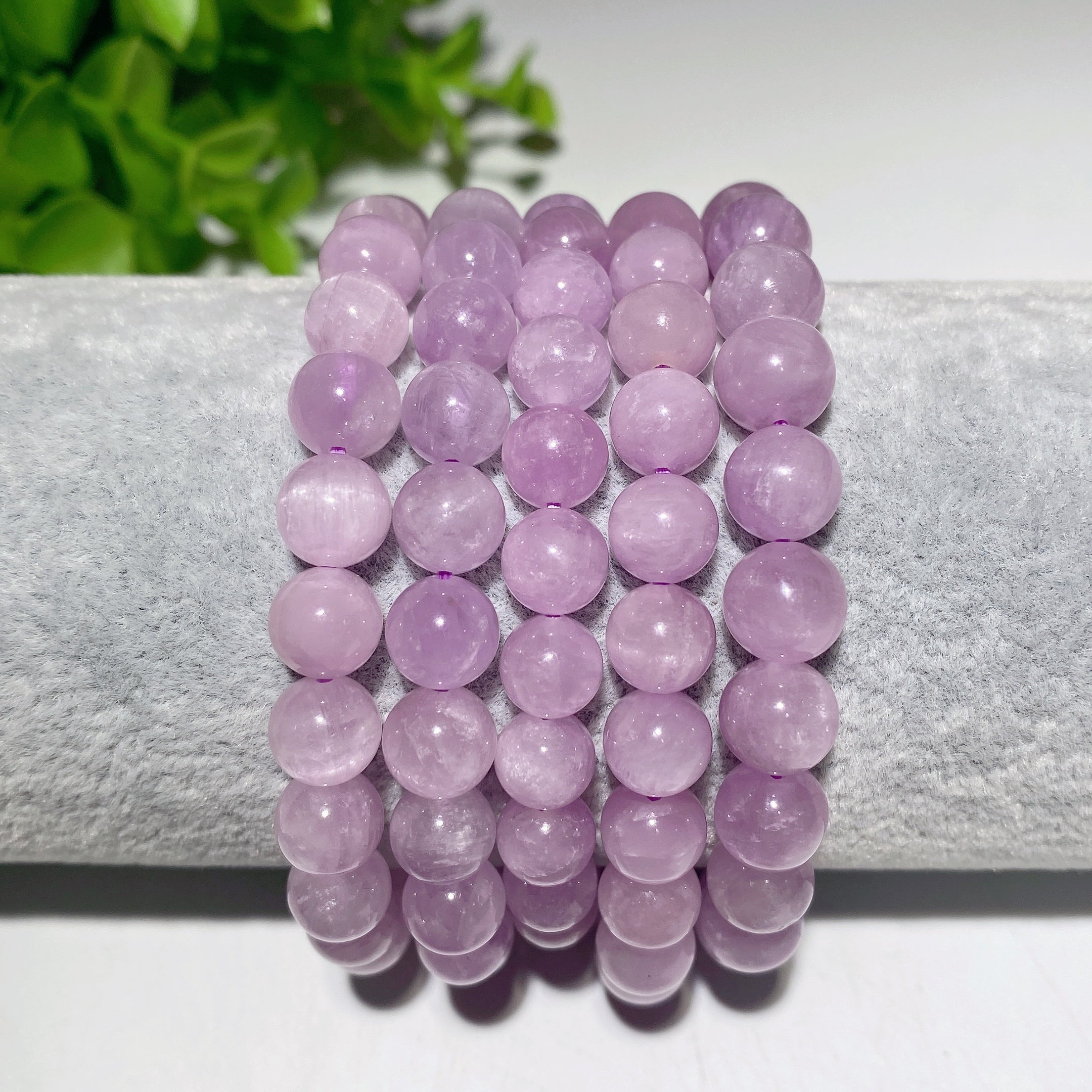 8mm Kunzite Spiritual Healing Bracelet Lavender Beads