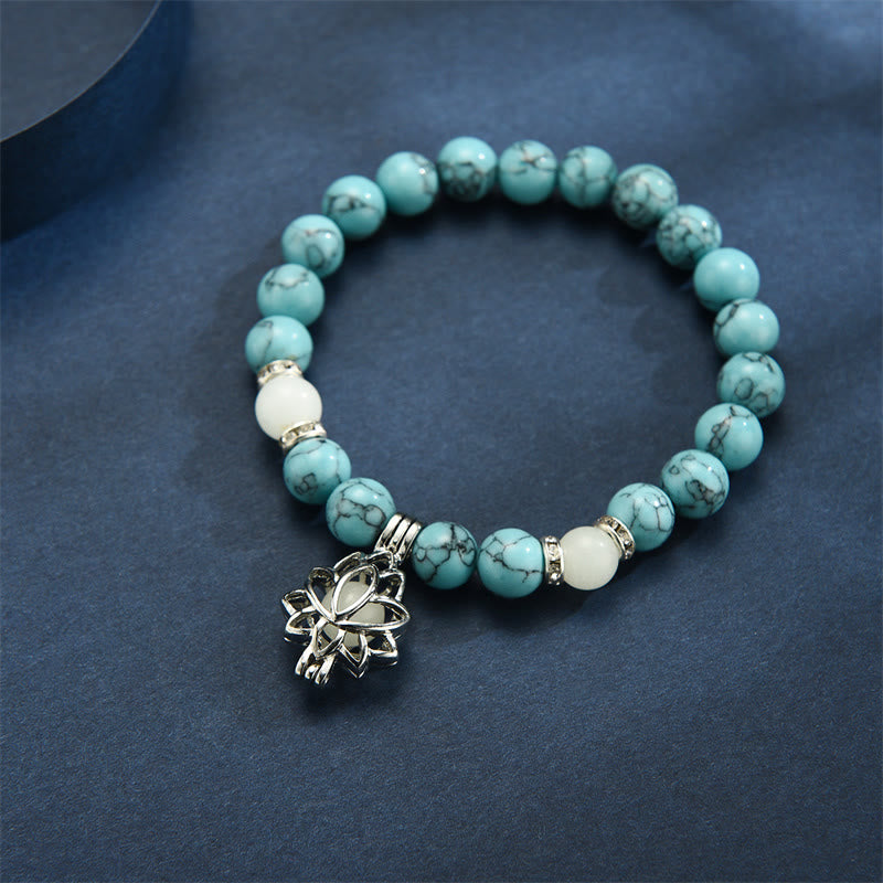 8mm Turquoise Glowstone Protection Bracelet for Meditation