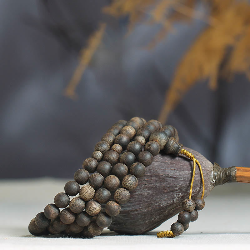 8mm White Qinan Agarwood Wood Mala Bracelet for Peace & Strength