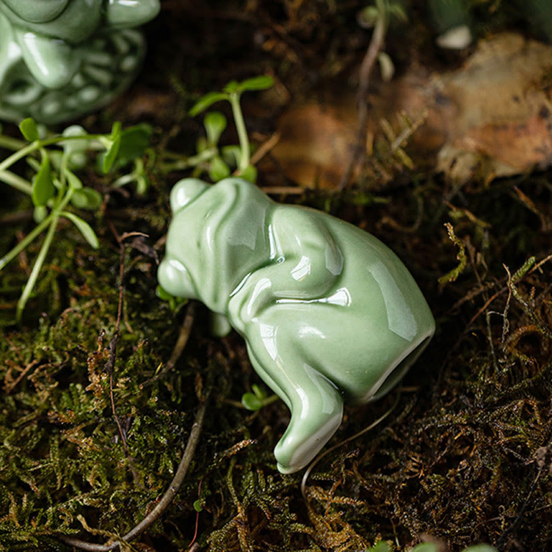 Mini Ceramic Meditation Frog Figurine for Luck & Wealth
