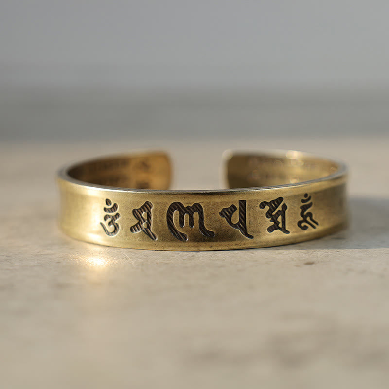 Tibetan Om Mani Padme Hum Brass Mantra Bracelet