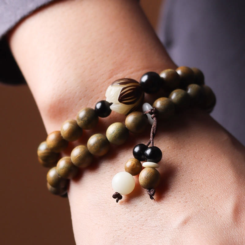 Green Sandalwood Lotus Soothing Double Wrap Bracelet