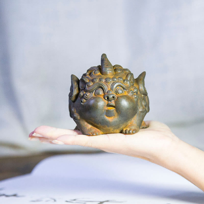 9cm Handmade PiXiu Wealth Statue Iron Powder Resin Sculpture