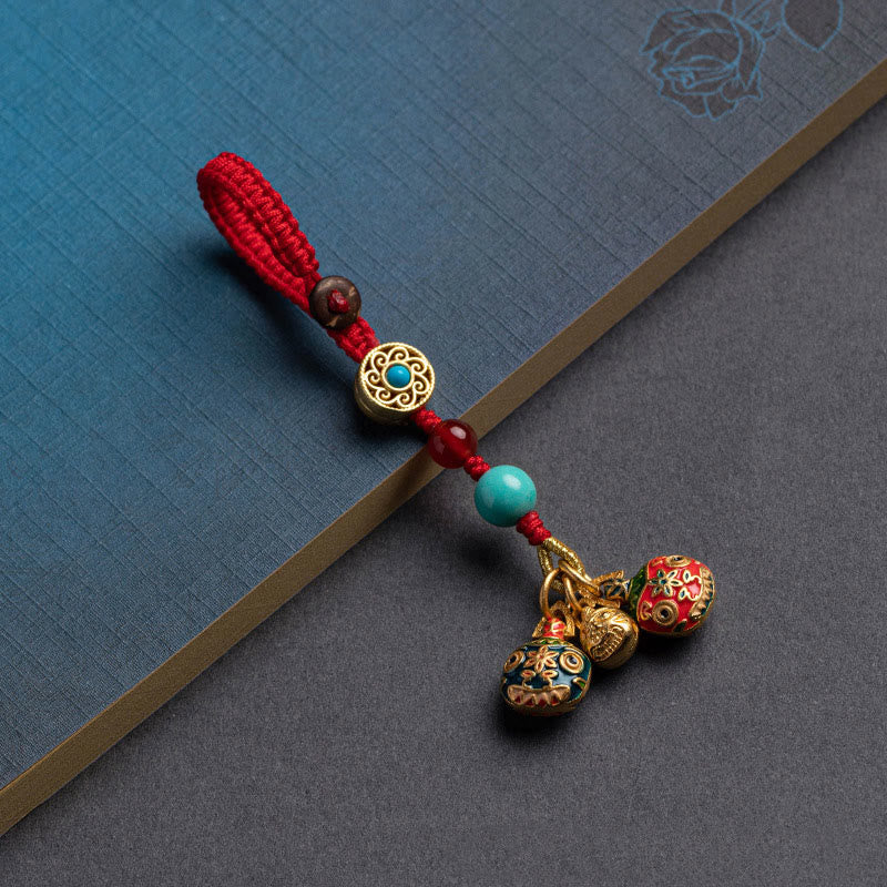 Gold Swallowing Beast Family Luck Key Chain for Spiritual Wealth