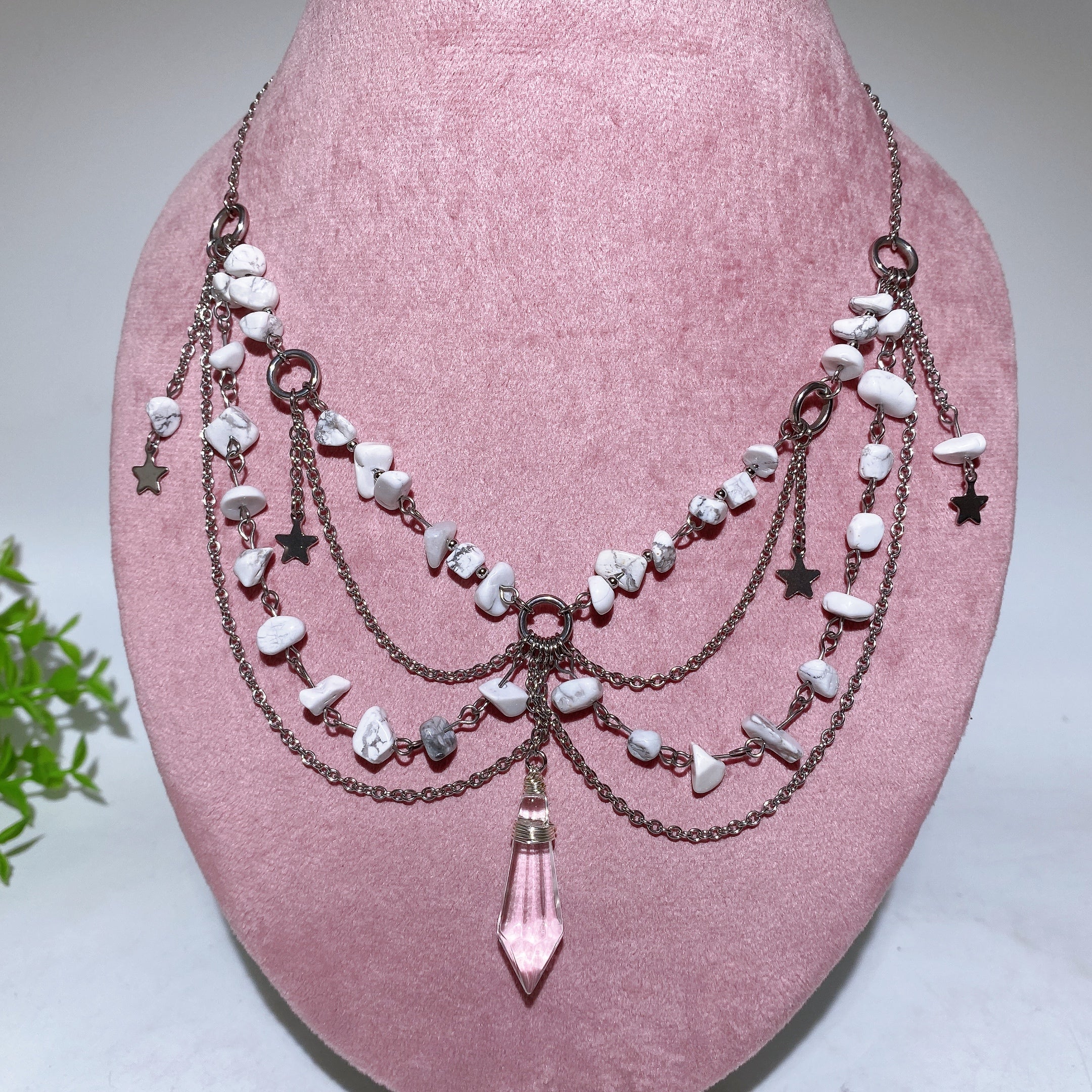 Adjustable Healing Crystal Necklace with Fluorite and Amethyst Pendant