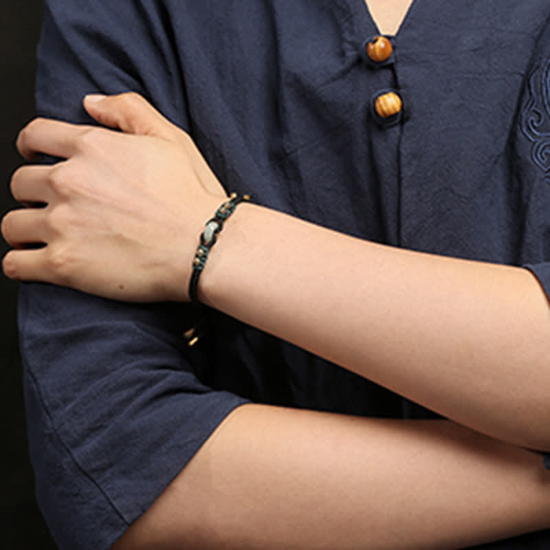 Adjustable Jade Bracelet with Peace Buckle for Abundance