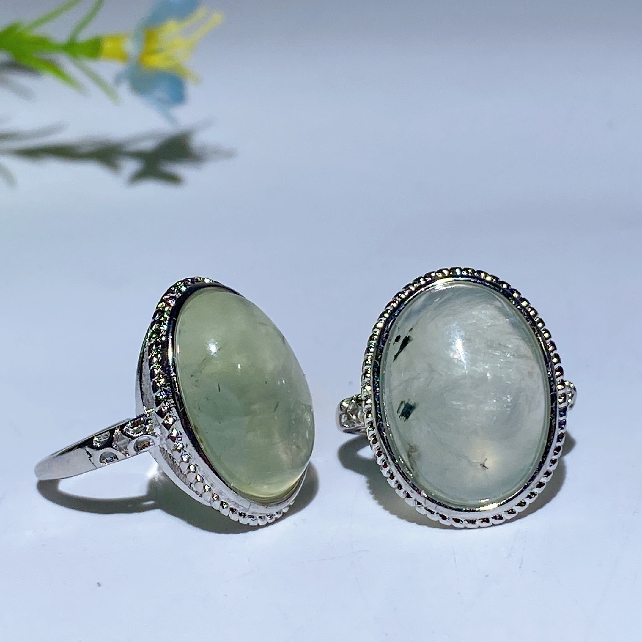 Adjustable White Copper Healing Crystal Rings 16-20mm