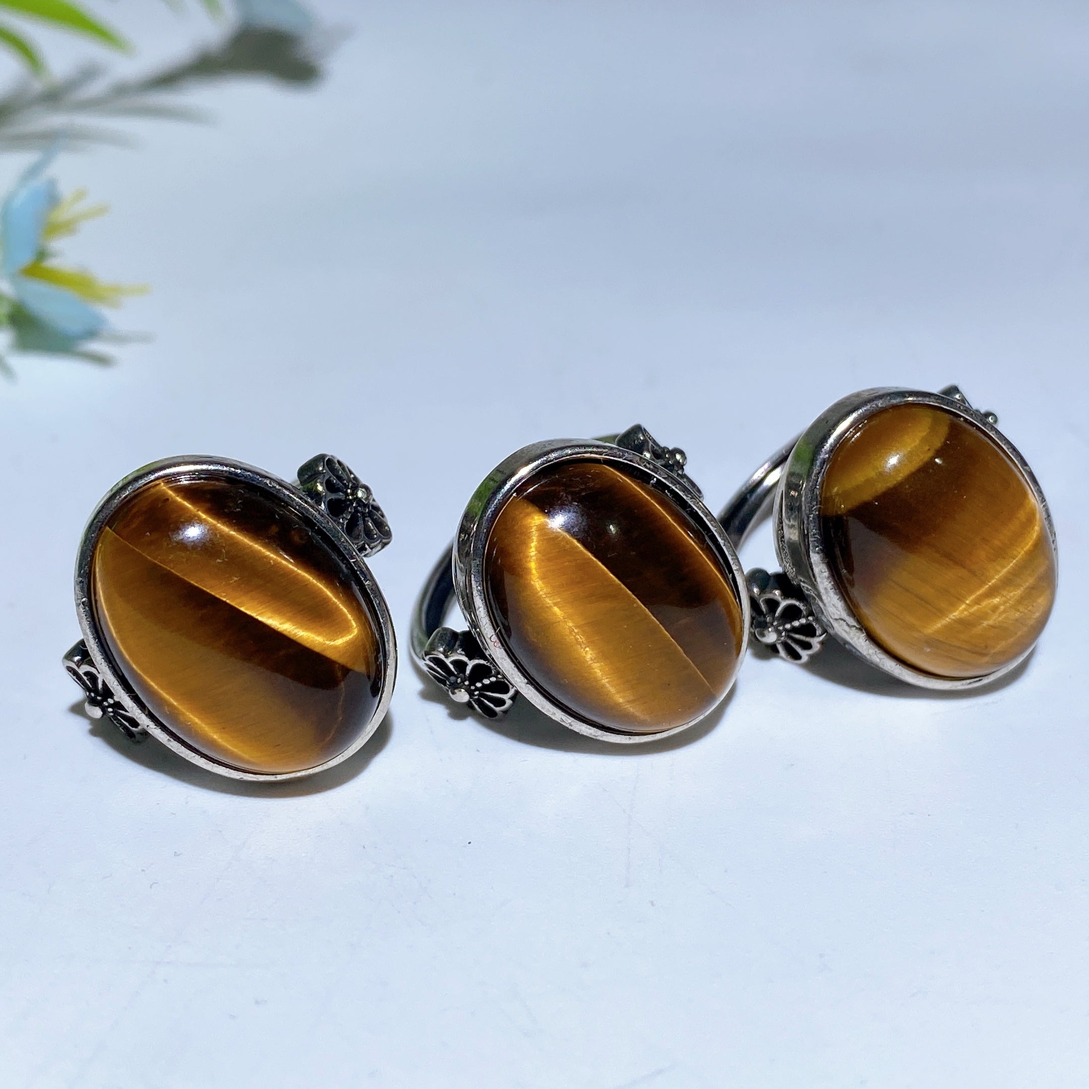 Adjustable White Copper Healing Crystal Rings 16-20mm