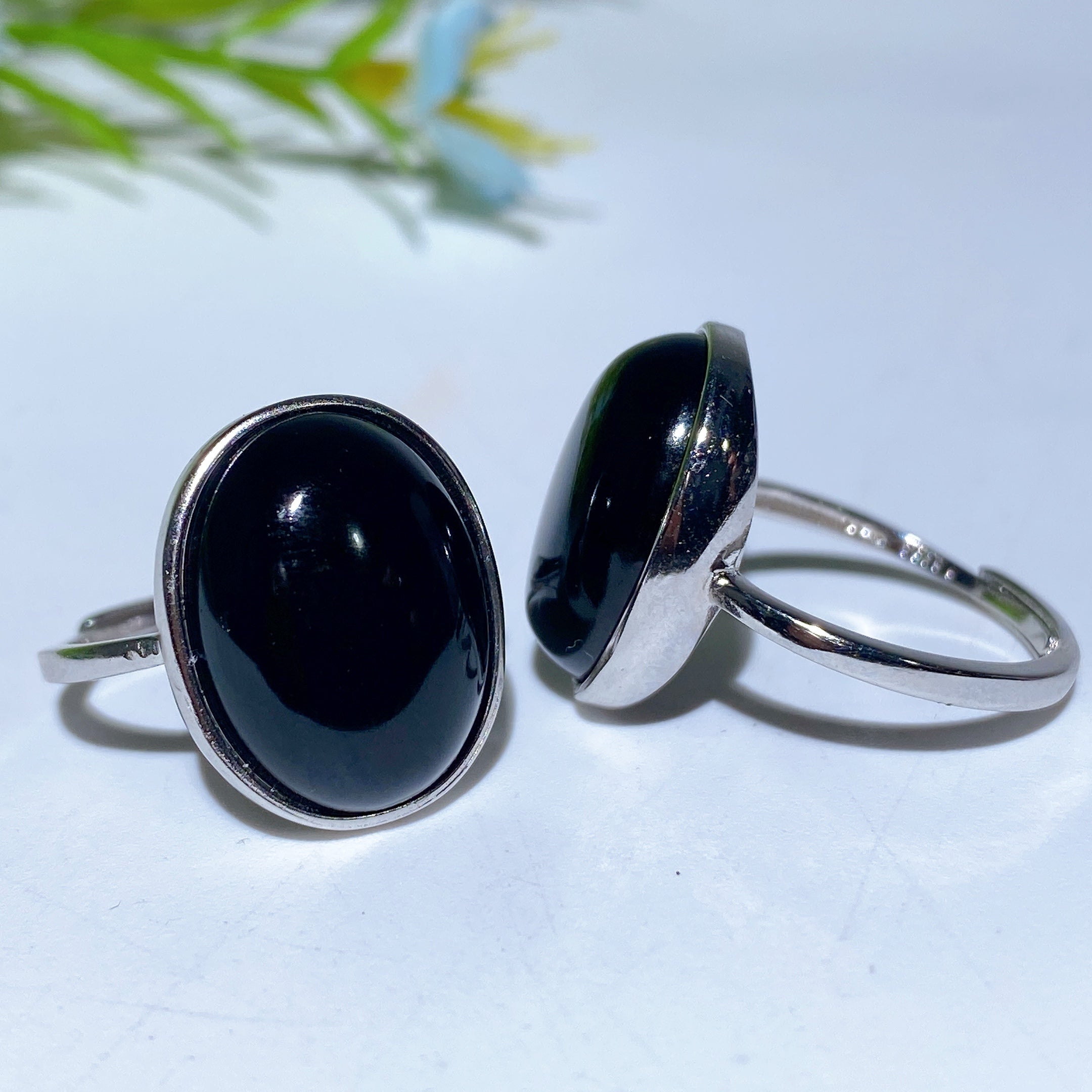 Adjustable White Copper Healing Crystal Rings 16-20mm