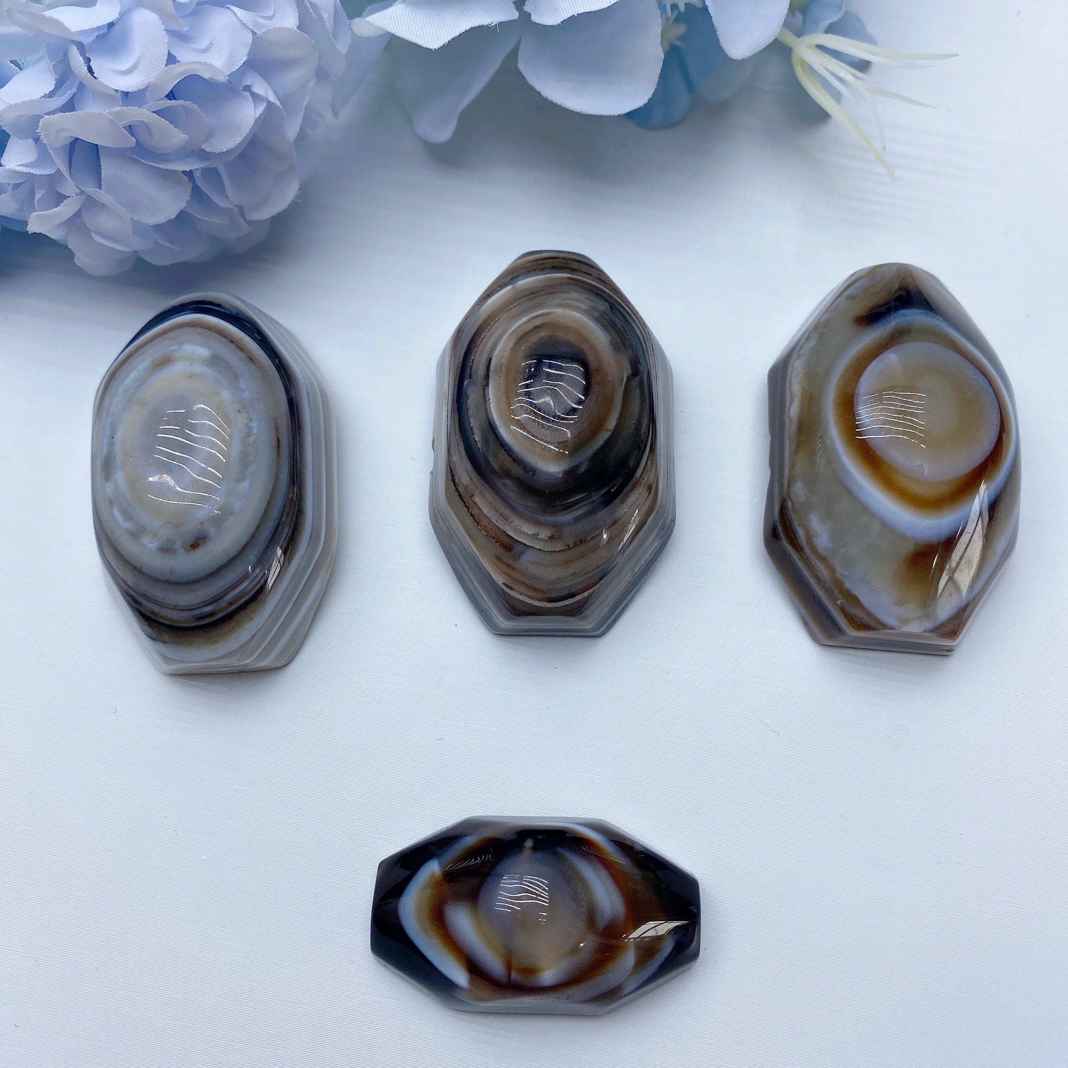 Agate Eye Bead 1.3-1.8 Inch for Crystal Healing Jewelry