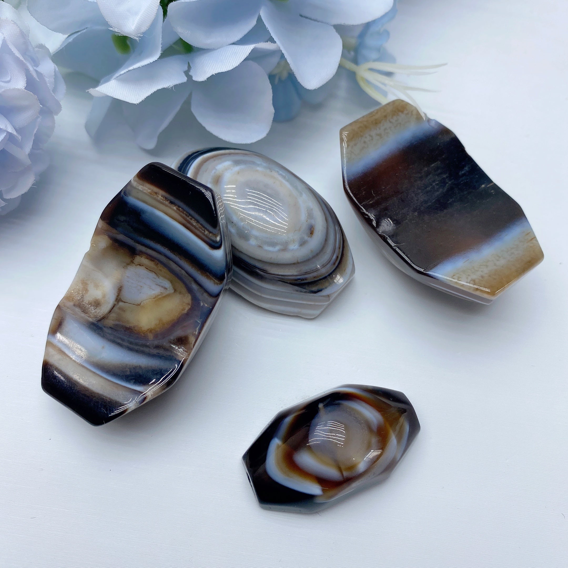Agate Eye Bead 1.3-1.8 Inch for Crystal Healing Jewelry