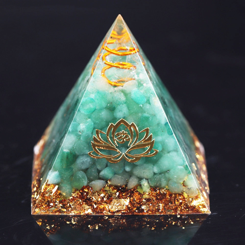 Aventurine Orgone Pyramid - Abundance Design