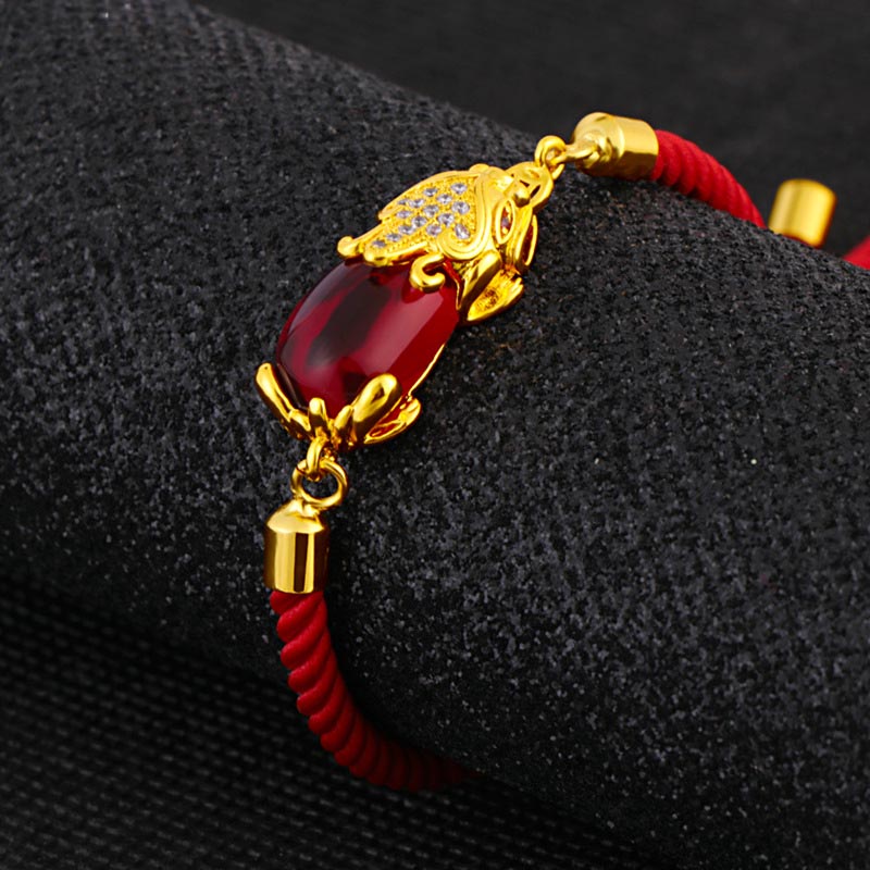 Adjustable Red Agate Pixiu Bracelet for Wealth & Luck